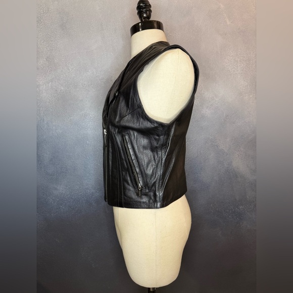 Harley-Davidson Women's Genuine Leather Sleeveless Biker Vest - Size M - Picture 8 of 13
